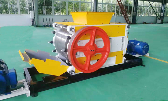 L'acier au manganèse raffinent le diamètre de sortie machine de broyeur de rouleau 0 - 3mm