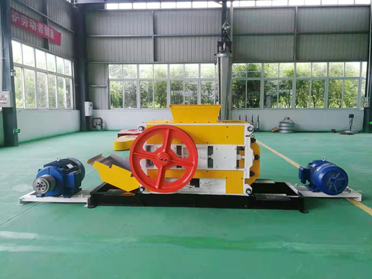 Clay Brick Roller Crusher Machine à grande vitesse pour la brique faisant l'usine