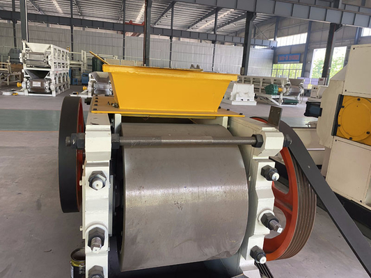 Installation de fabrication de matière première de broyeur de GS1412 Clay Brick Production Line Roller
