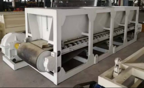 Clay Brick Plate Feeding Machine 40 - capacité 50m3/H pour donner les matières premières