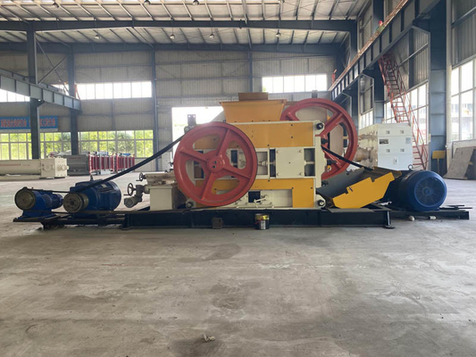 Machine à grande vitesse fine de moulin de broyeur de rouleau pour les matières premières molles