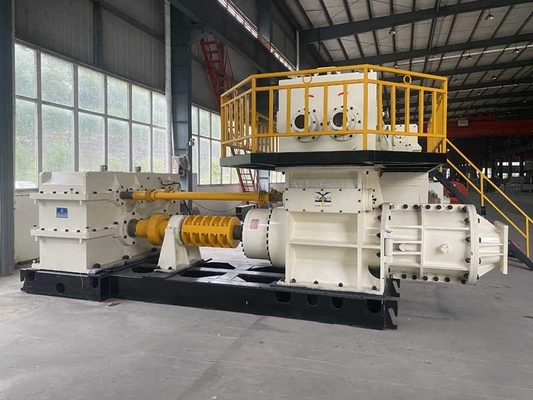 Nettoyez à l'aspirateur pcs/H humide de Clay Brick Extruder Machine Capacity 13 000 - 19 000