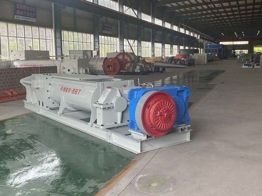 220V / 380V brique Clay Mixing Machine Extruder 30 - capacité 40m3/H