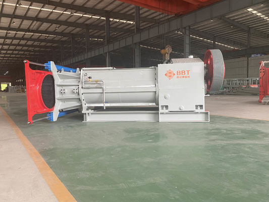 Mélangeur à double arbre avec une capacité de production de 45-50 m3/h, un diamètre de rotation de 550 mm et une vitesse de rotation de 30 tr/min pour un mélange précis