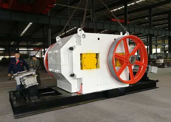 Clay Brick Roller Crusher Machine à grande vitesse pour la chaîne de production complètement automatique