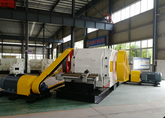 Clay Brick Roller Crusher Machine à grande vitesse pour la chaîne de production complètement automatique