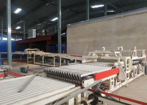 Clay Brick Dryer Machine automatique 100000 PCs a produit pendant deux fois plaçant la mise à feu