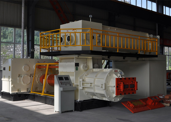 Extrudeuse à vide automatique pour la fabrication de briques d'argile rouge