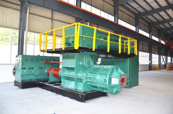 extrudeuse automatique Clay Brick Machine Stable Operation de vide du poids 30000kg