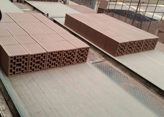 Machine de découpe de briques en argile modèle QTQD-1 avec une longueur de 1254 mm et une hauteur de coupe maximale de 300 mm pour une découpe précise des murs en briques