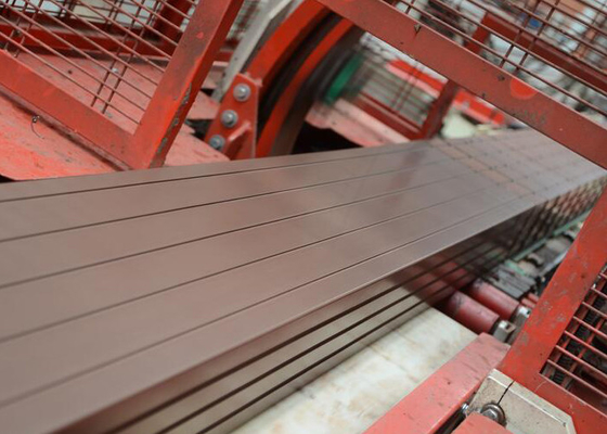 Machine de découpe de briques en argile modèle QTQD-1 avec une longueur de 1254 mm et une hauteur de coupe maximale de 300 mm pour une découpe précise des murs en briques