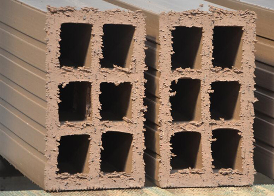 Machine de découpe de briques d'argile de haute précision avec longueur de tranche de 2,1 m et 12-16 coupes par minute, modèle QTQD-1