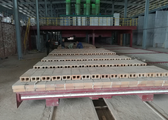Système de processus réfractaire automatique d'équilibre de pression de Clay Brick Tunnel Kiln Firing