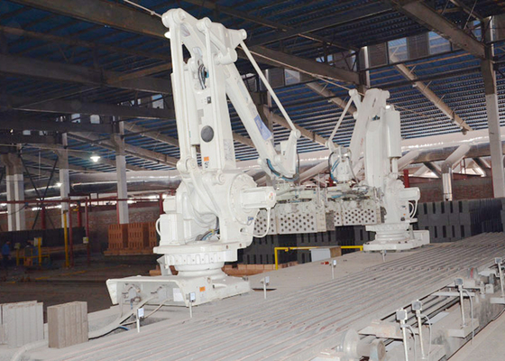 robot automatique de bloc de brique d'argile plaçant empiler des machines pour la chaîne de production de brique d'argile