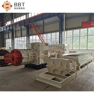 Solide/cavité communs rouges Clay Brick Making Machine Vacuum formant l'extrudeuse