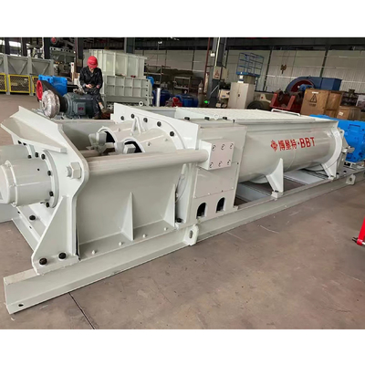 Mélangeur automatique à double arbre pour machine à fabriquer des briques en argile
