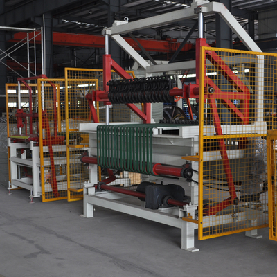 Clay Block Brick Cutting Machine rouge automatique pour la brique moderne faisant l'usine