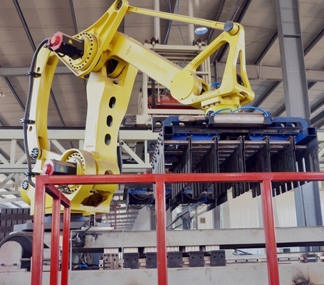 Une machine à empiler des briques avec une capacité de 100000-200000 pièces par jour