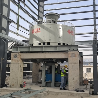Performance de meulage efficace Moulin de meulage à plat humide avec une largeur de roue de meulage de 700 mm