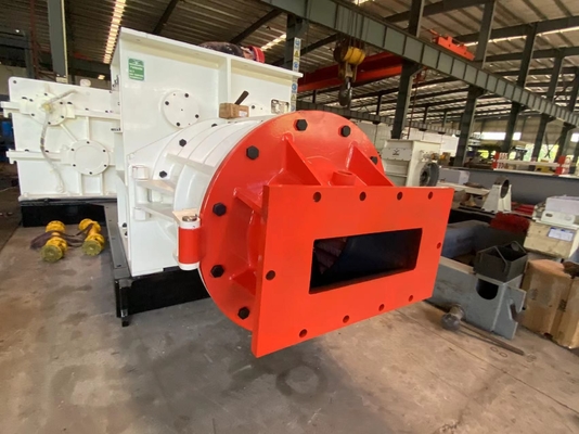 Machines pour la fabrication de blocs creux à l'extrudeuse de briques