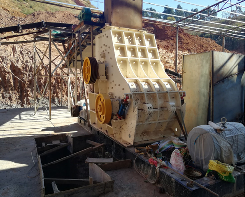 Économie d'énergie Automatique 90-120 t/h Broyeur à marteaux à double rotor pour les besoins de concassage