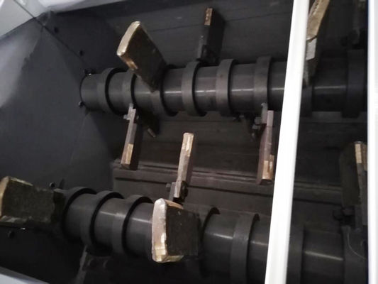 Capacité d'équipement de mélange d'usine de fabrication de briques d'argile 120 tonnes par heure mélangeur d'extrusion à double arbre de BBT