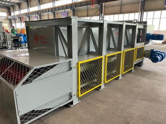 Machine d'alimentation en matières premières à haute efficacité pour la fabrication de briques pleines et creuses